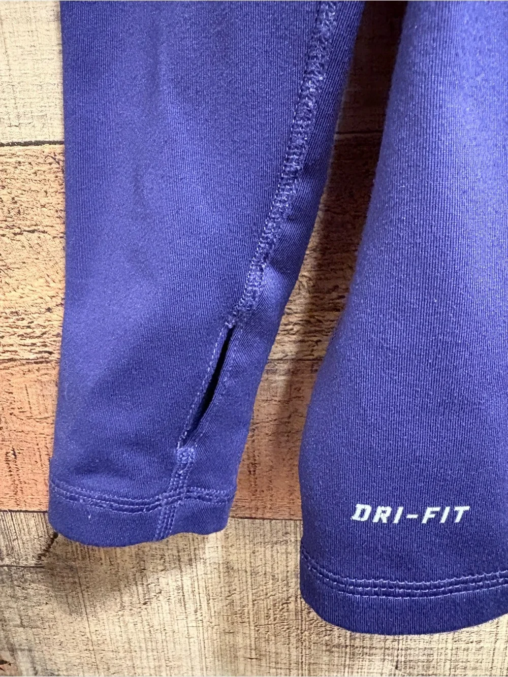 Nike Pro Dri-FIT Women’s Half Zip Pullover Size L Blue/Purple W040